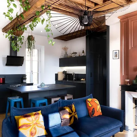 Les Jardins De La Cite 60m2 Et Parking Gratuit *