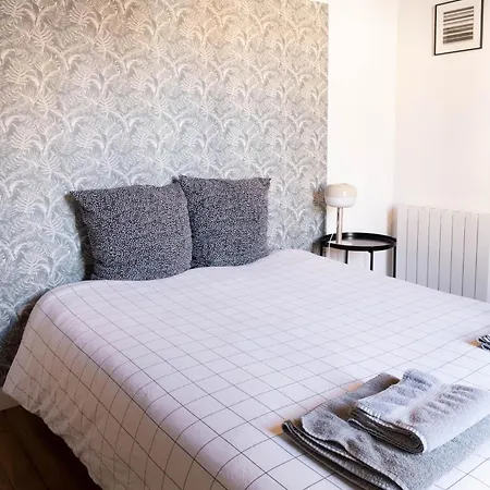 Apartment Elegant T3, Parking, Gare & Cite Gastronomie